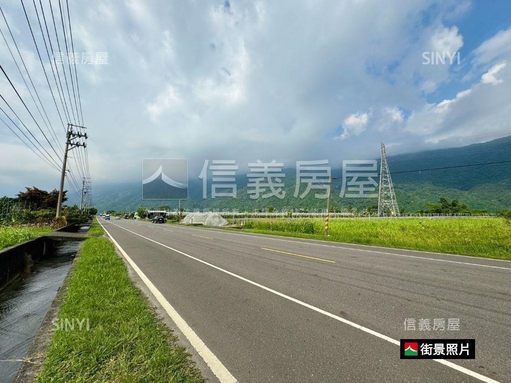 高雄六龜｜臨路風景美地房屋室內格局與周邊環境