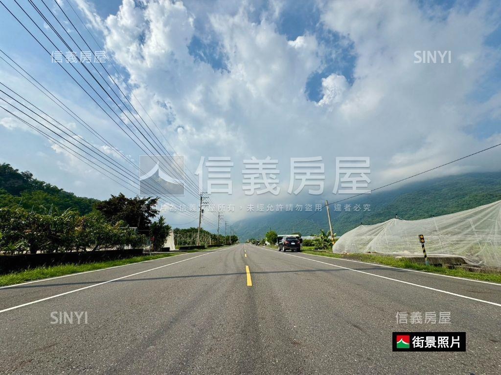 高雄六龜｜臨路風景美地房屋室內格局與周邊環境