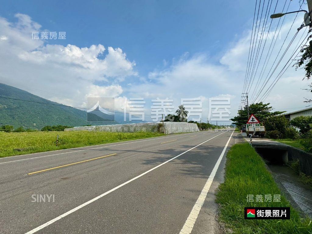 高雄六龜｜臨路風景美地房屋室內格局與周邊環境