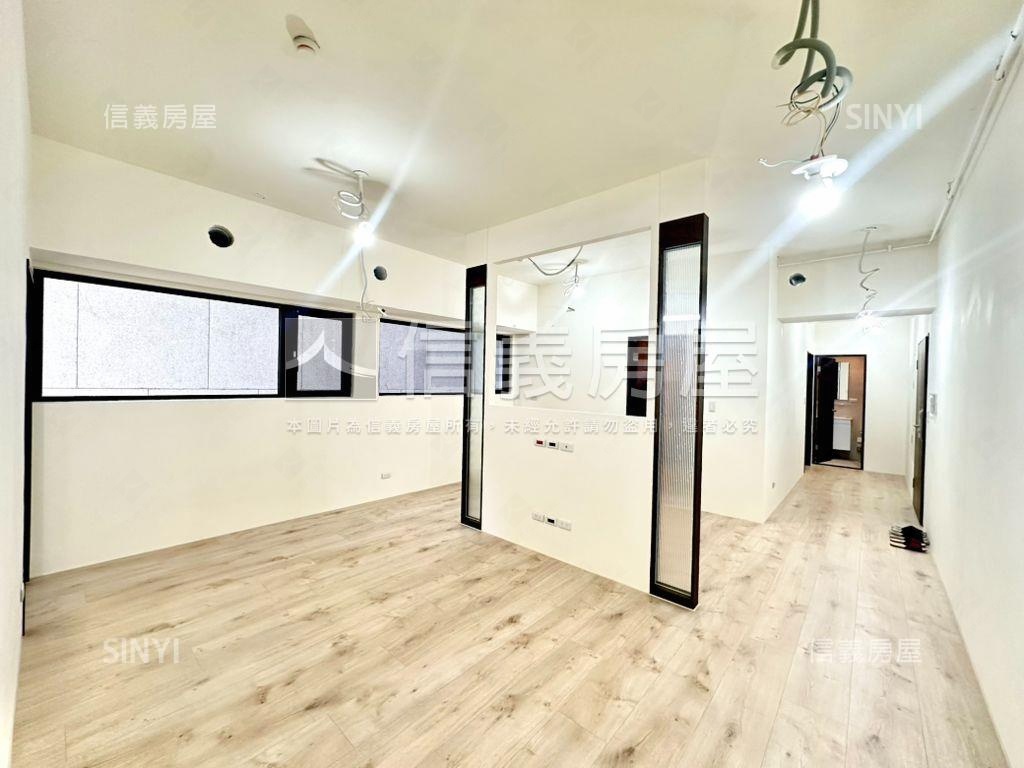 大安名人巷屋齡新３房房屋室內格局與周邊環境