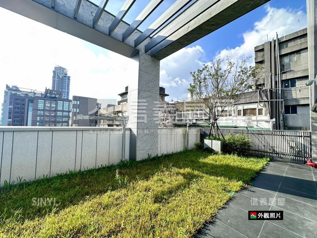 大安名人巷屋齡新３房房屋室內格局與周邊環境