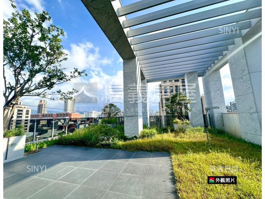 大安名人巷屋齡新３房房屋室內格局與周邊環境