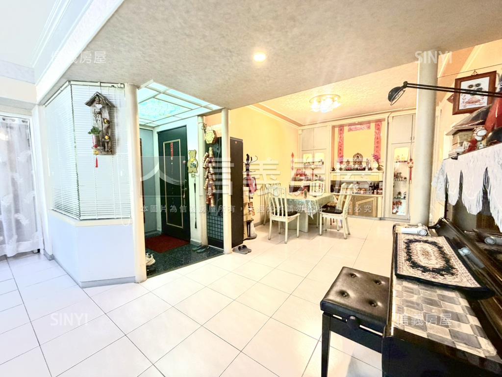 仁愛圓環高樓靜巷四房房屋室內格局與周邊環境