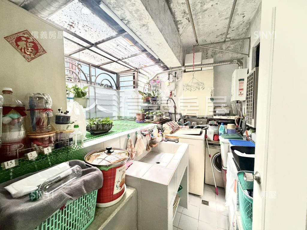 仁愛圓環高樓靜巷四房房屋室內格局與周邊環境