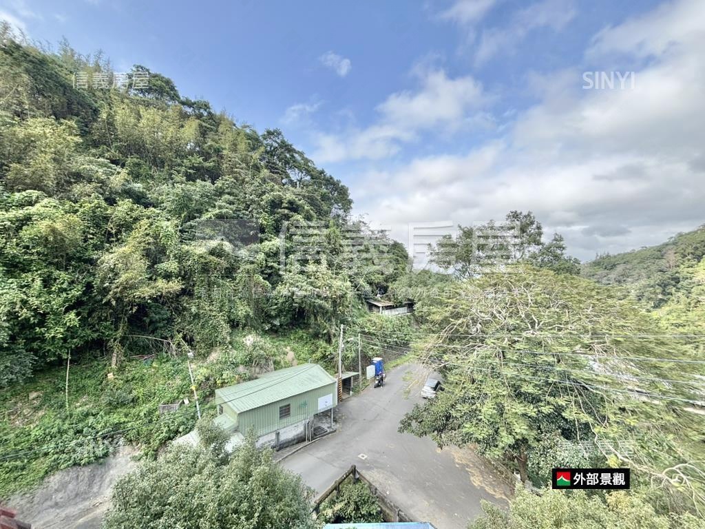 臨馬路＊森林透天房屋室內格局與周邊環境