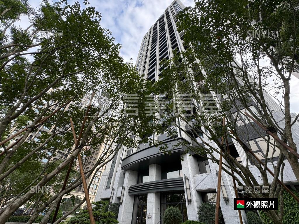 華固月河景觀三房車位房屋室內格局與周邊環境