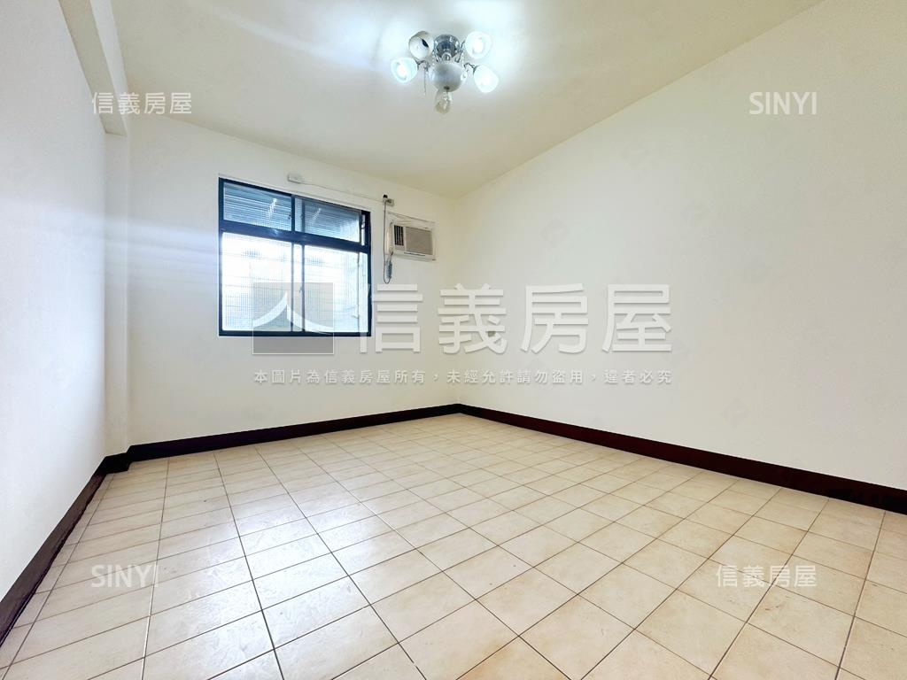 『土城國小』邊間方正美寓房屋室內格局與周邊環境