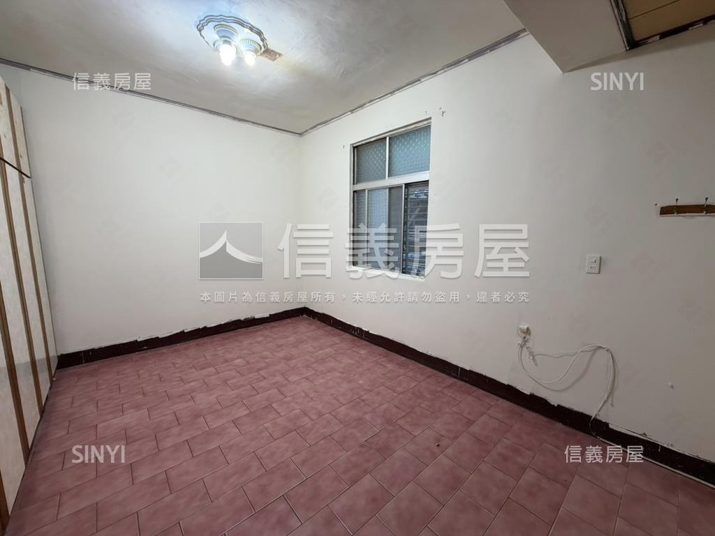 近亞東通訊園區方正三樓房屋室內格局與周邊環境