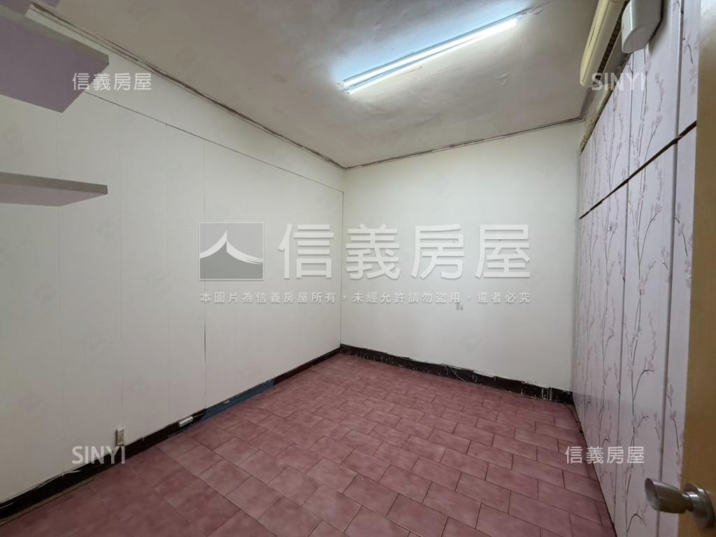 近亞東通訊園區方正三樓房屋室內格局與周邊環境