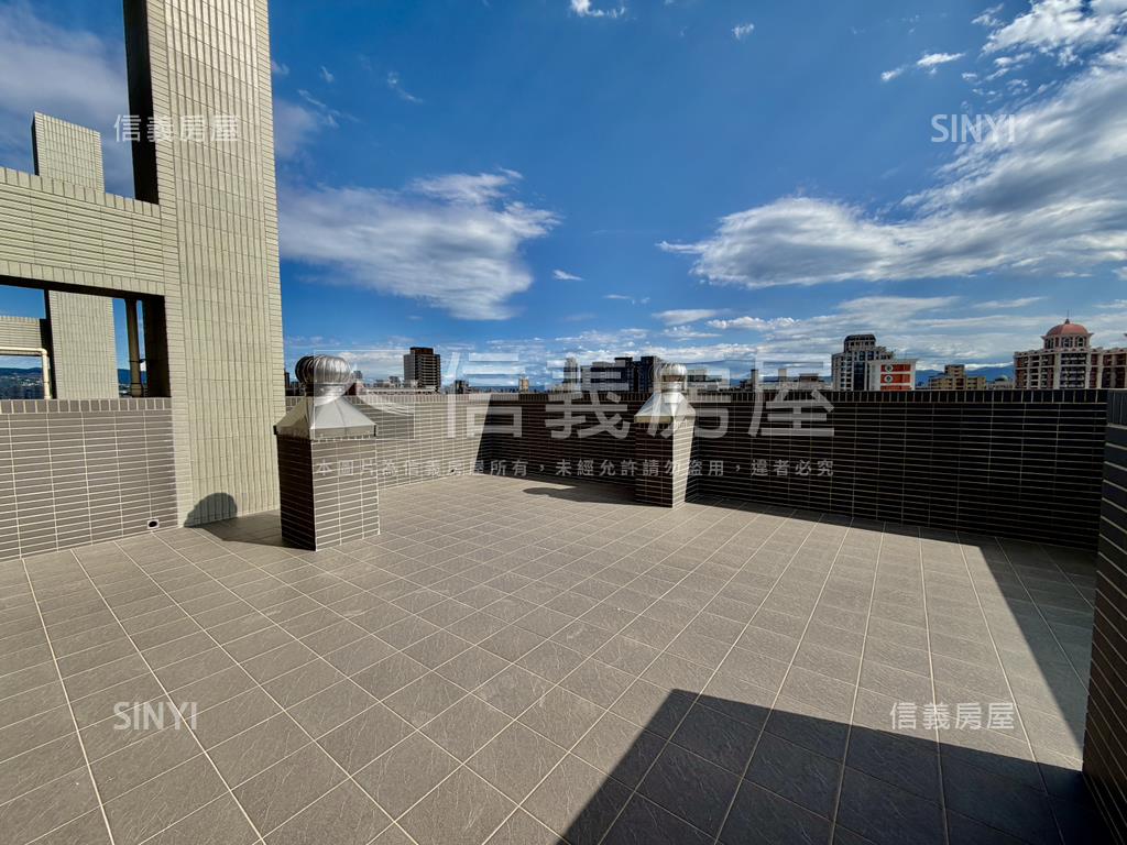 中興匯☆露臺兩房平面車位房屋室內格局與周邊環境