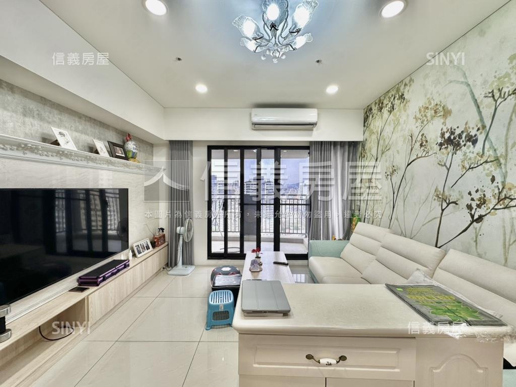 時光織錦高樓柱邊平面車位房屋室內格局與周邊環境