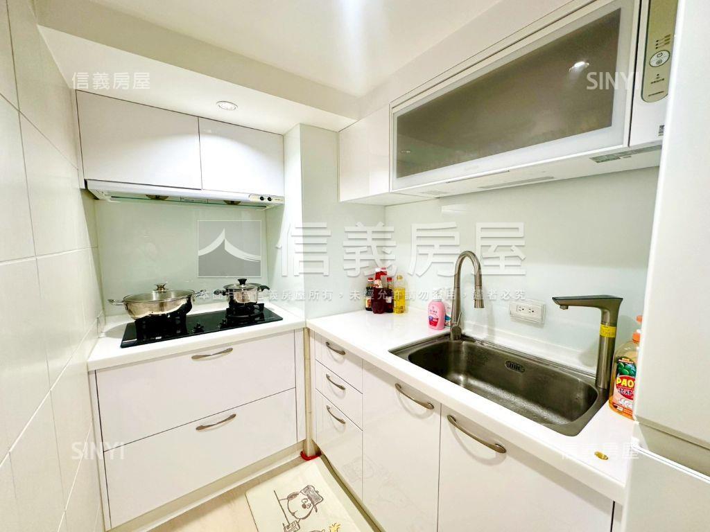 愛迪生精緻兩房房屋室內格局與周邊環境