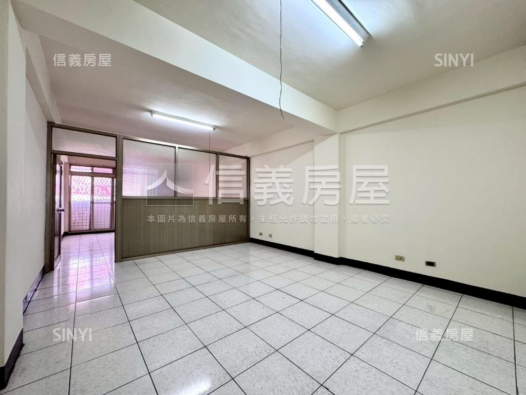 新明街✦騎樓美透天房屋室內格局與周邊環境