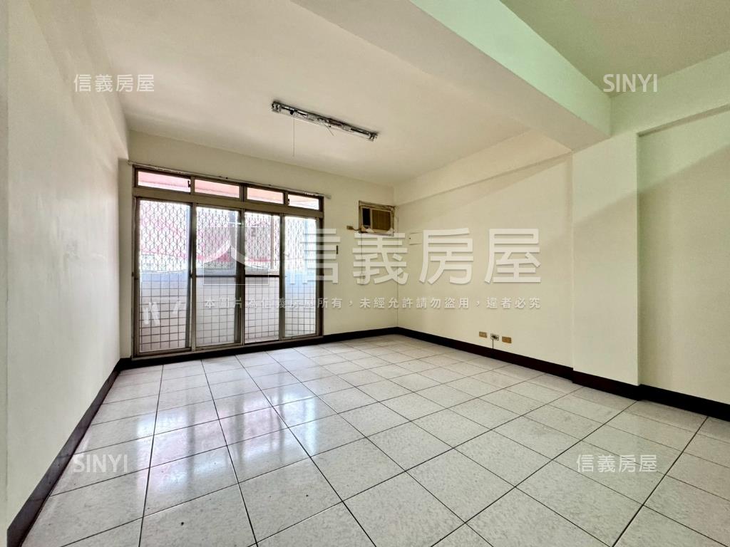 新明街✦騎樓美透天房屋室內格局與周邊環境