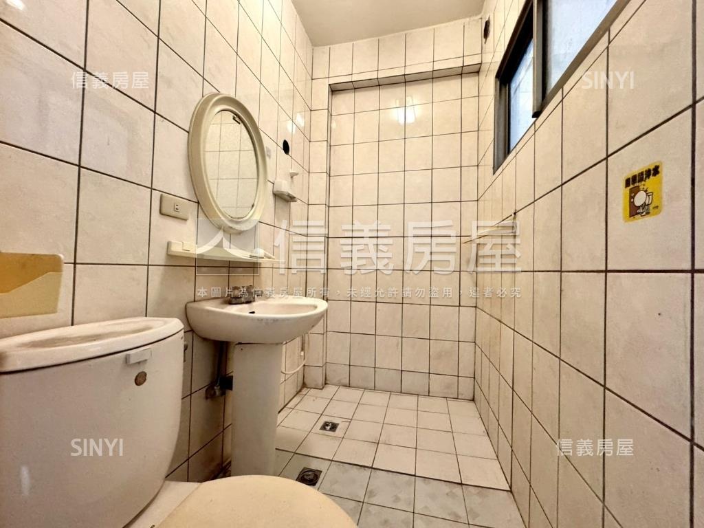 新明街✦騎樓美透天房屋室內格局與周邊環境