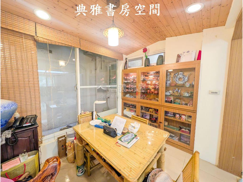 富邦建設錦州邊間電梯四房房屋室內格局與周邊環境