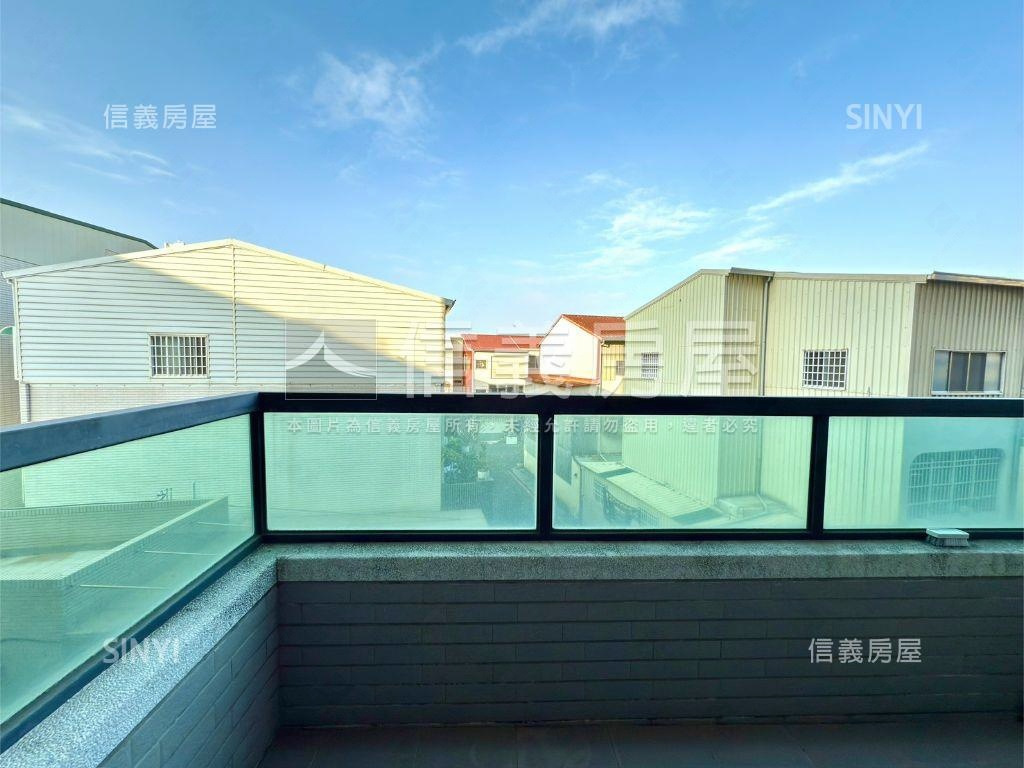 裡風景２｜溫馨首購美２房房屋室內格局與周邊環境