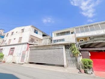 北屯松山街大面寬透天