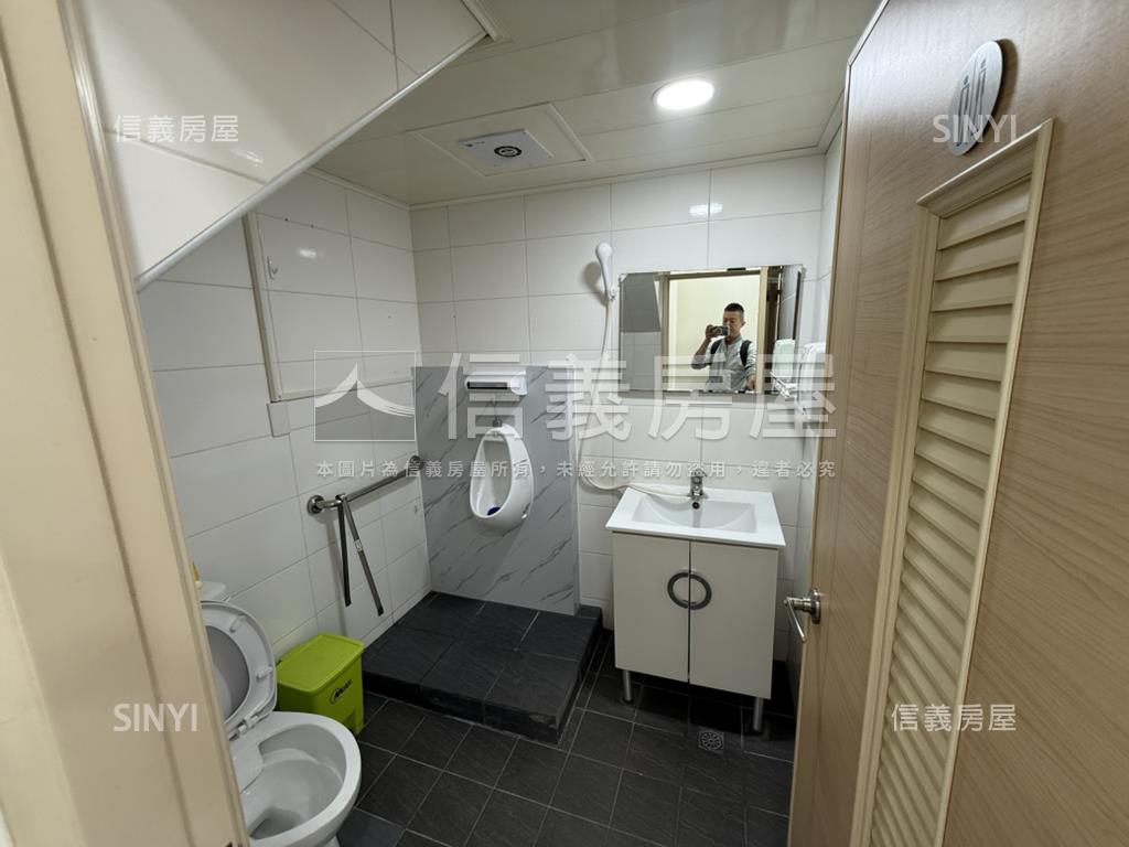 國泰博苑８米大面寬店面房屋室內格局與周邊環境