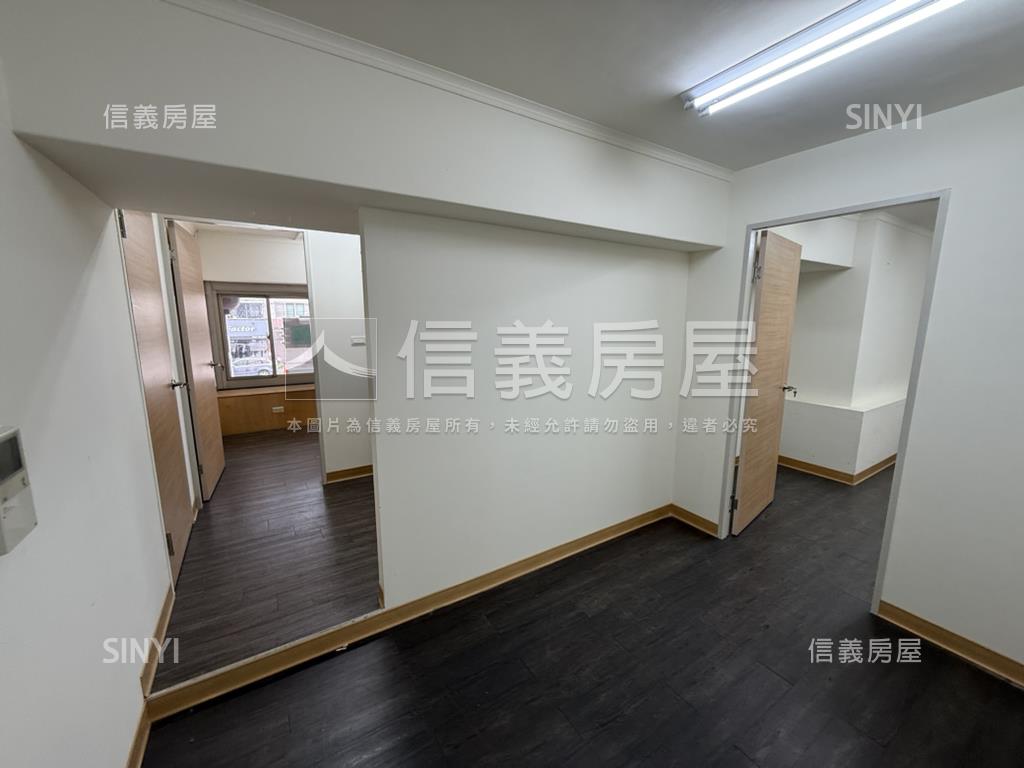 國泰博苑８米大面寬店面房屋室內格局與周邊環境