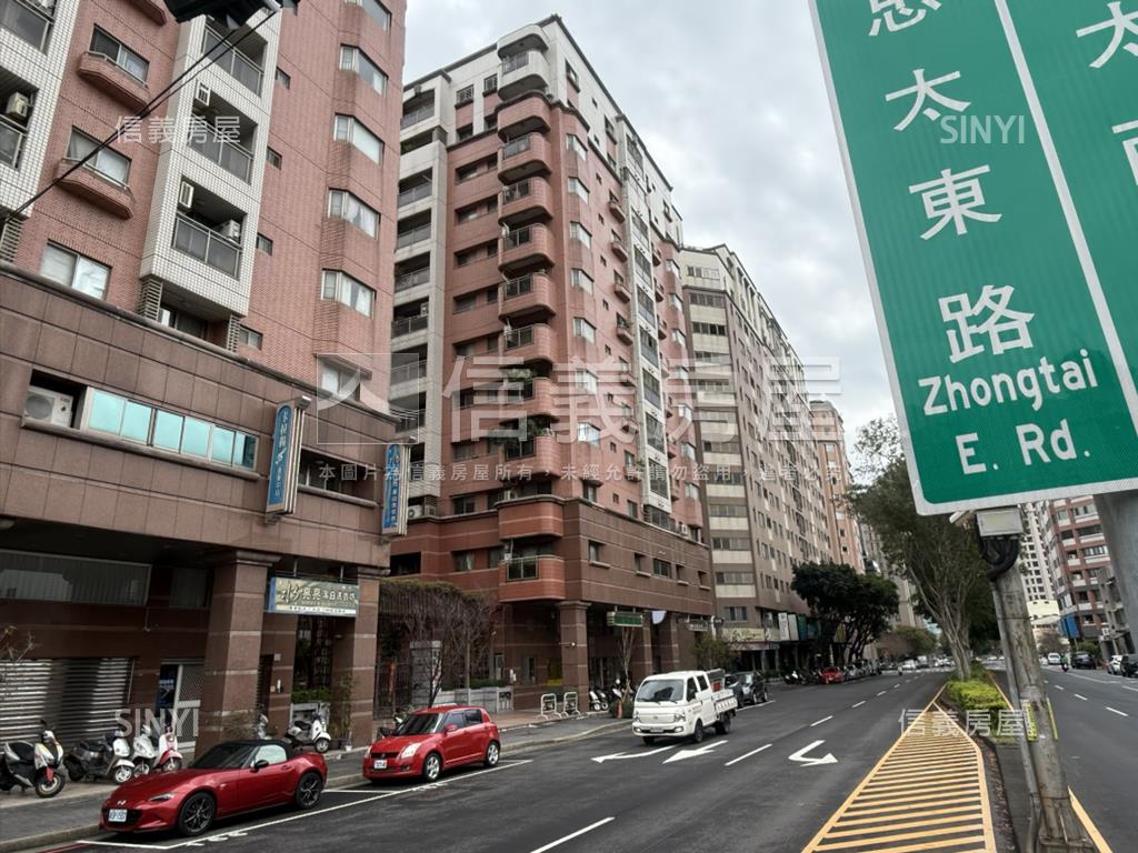 國泰博苑８米大面寬店面房屋室內格局與周邊環境