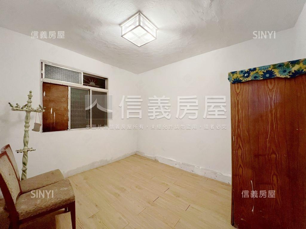 東信路邊間雅寓大空間房屋室內格局與周邊環境