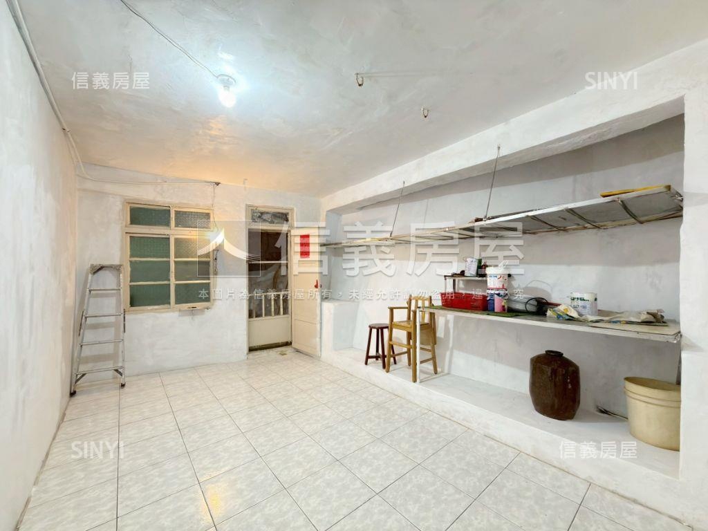 東信路邊間雅寓大空間房屋室內格局與周邊環境