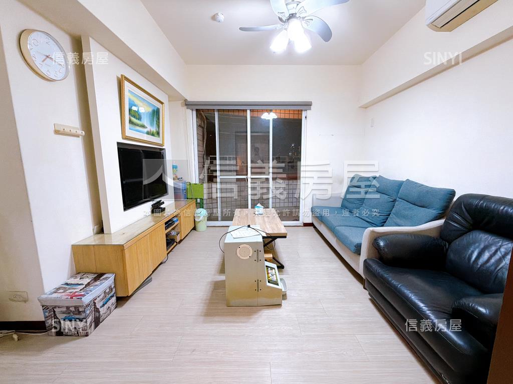 溫馨三房平面車位房屋室內格局與周邊環境