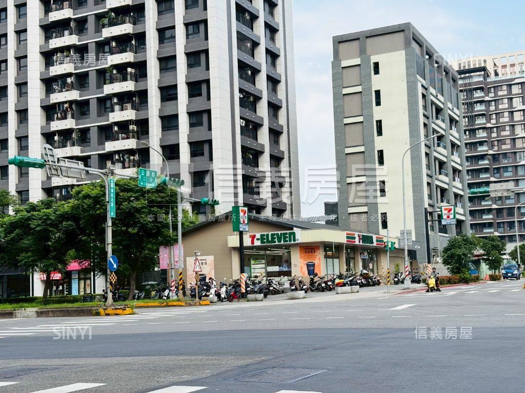首購豐郡京硯２房車位房屋室內格局與周邊環境