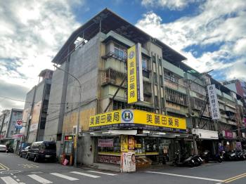 劍潭寬巷子角間店面