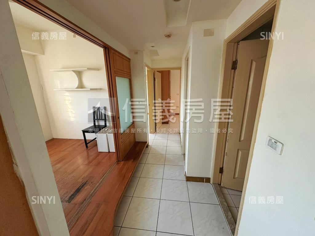 低總價極品三房房屋室內格局與周邊環境