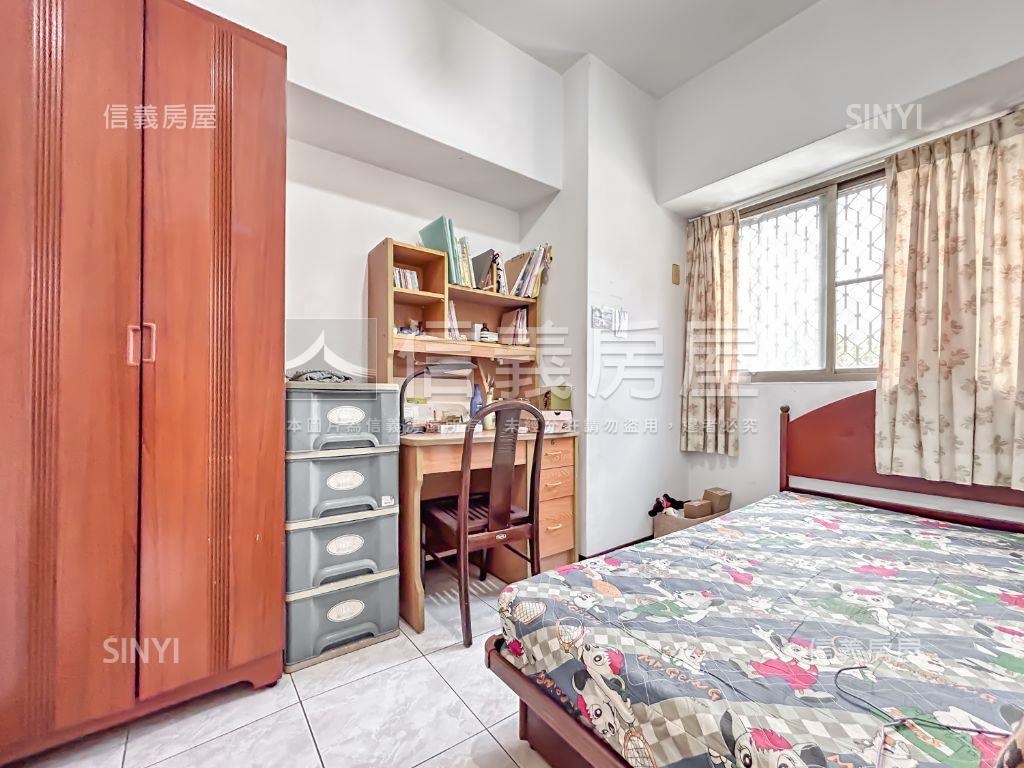 專任紅對綠ＮＯ３邊間美屋房屋室內格局與周邊環境