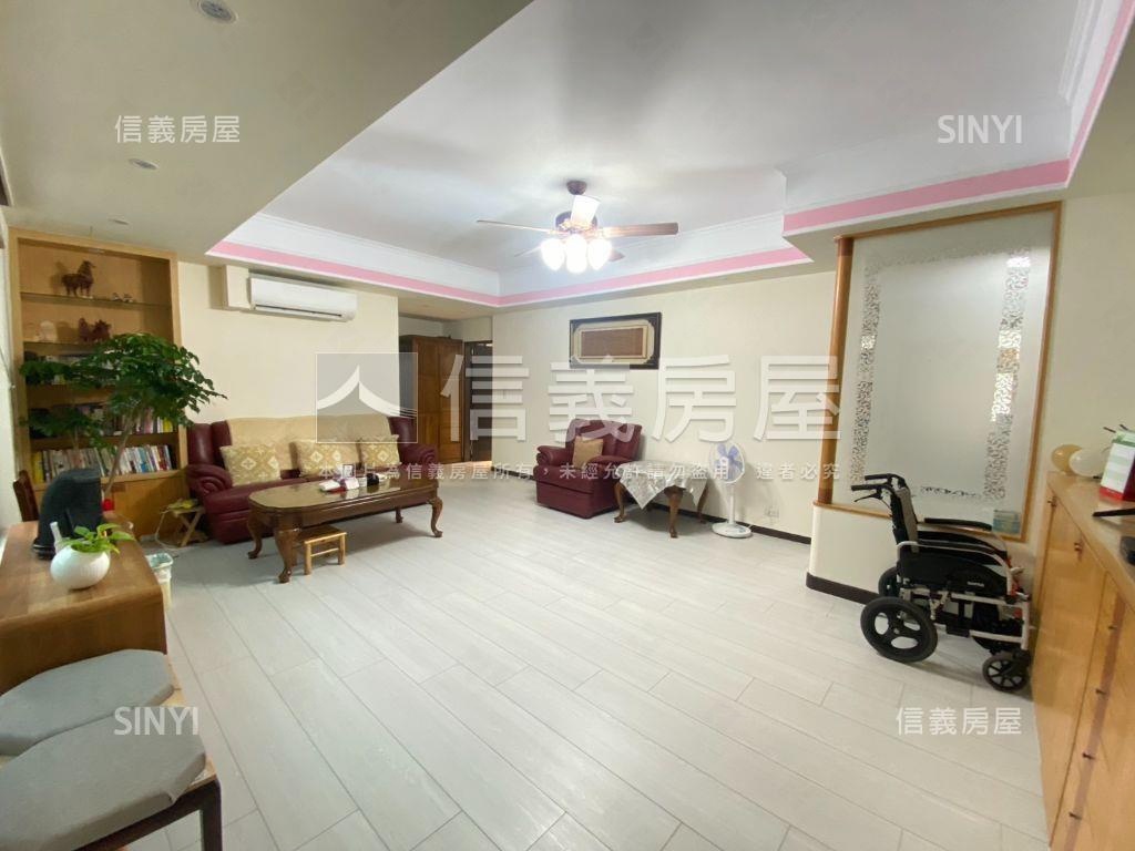 福林國小一樓門口方便停車房屋室內格局與周邊環境