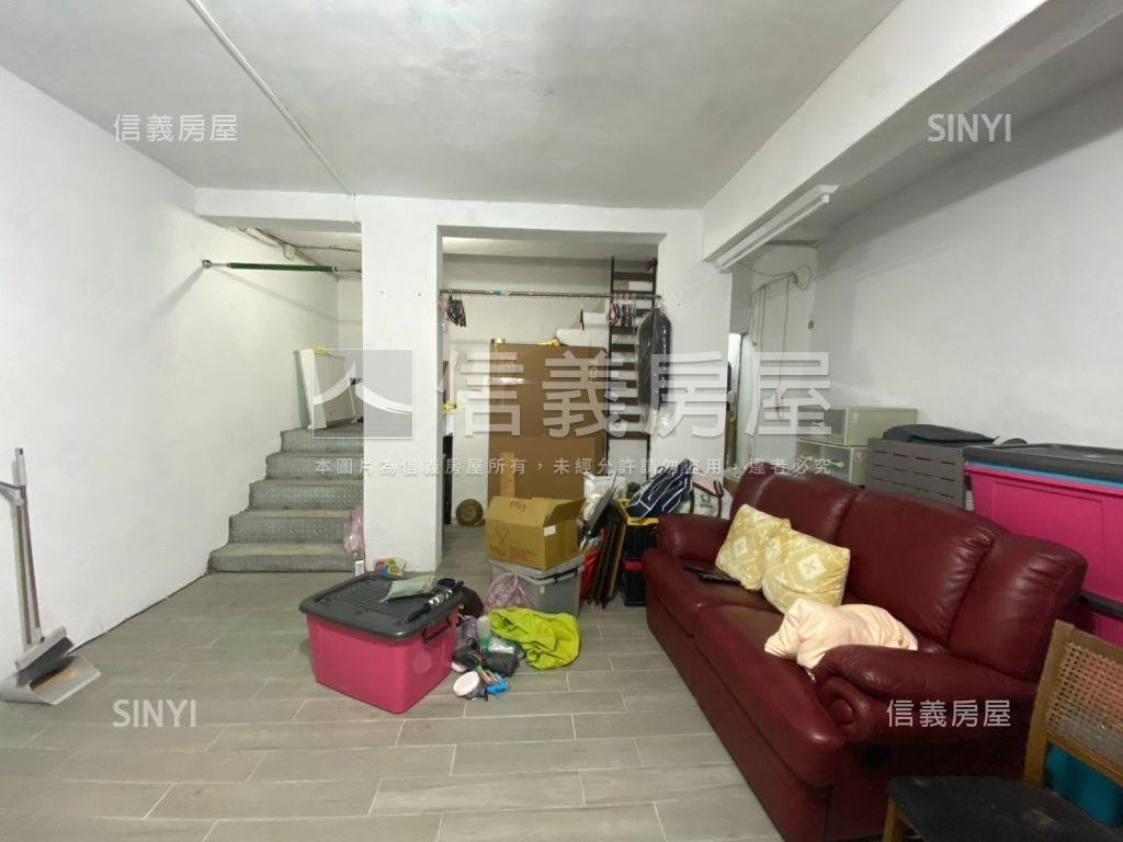 福林國小一樓門口方便停車房屋室內格局與周邊環境