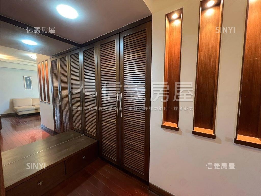南區！亮亮機能佳美宅房屋室內格局與周邊環境