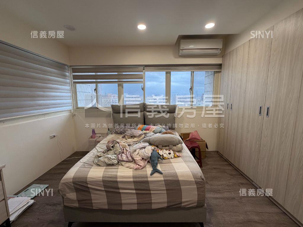 精美樓中樓景觀豪邸房屋室內格局與周邊環境