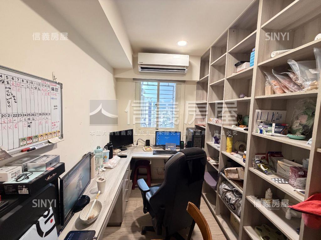 精美樓中樓景觀豪邸房屋室內格局與周邊環境