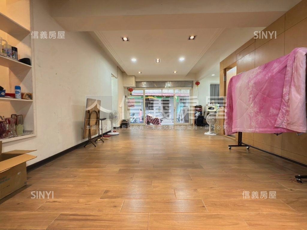 民光優質黃金三角窗店面房屋室內格局與周邊環境