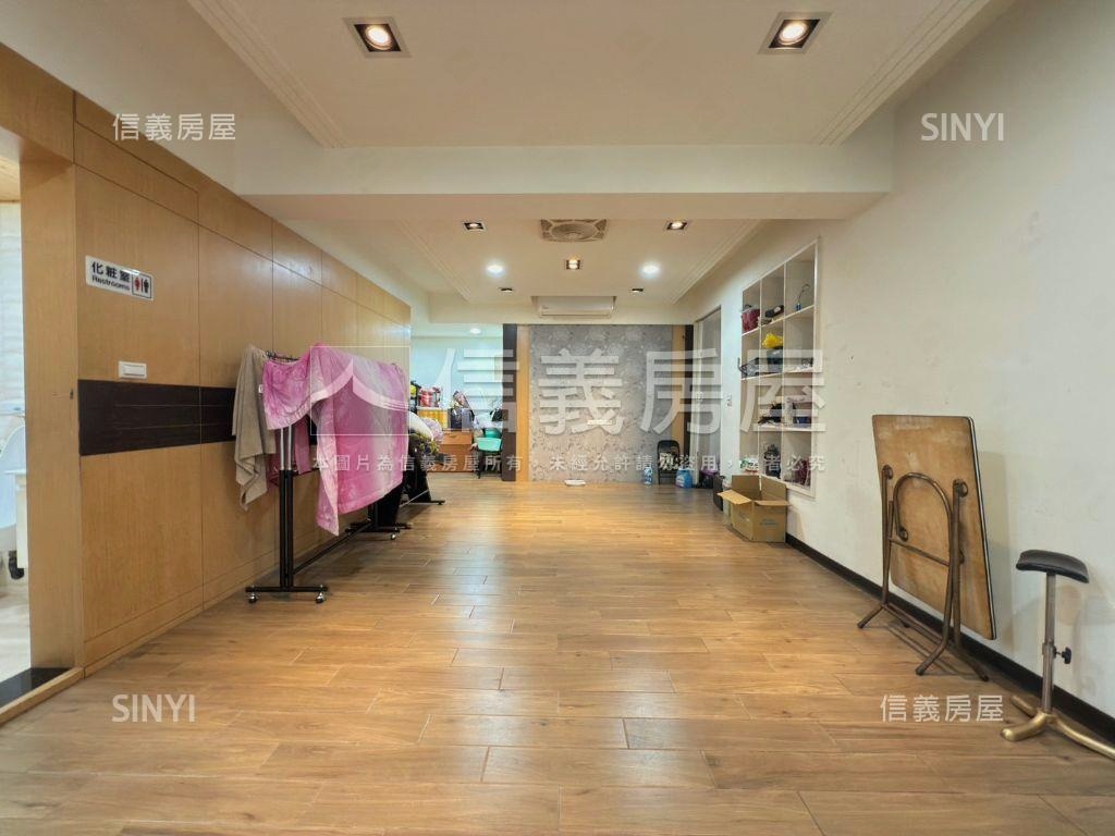 民光優質黃金三角窗店面房屋室內格局與周邊環境