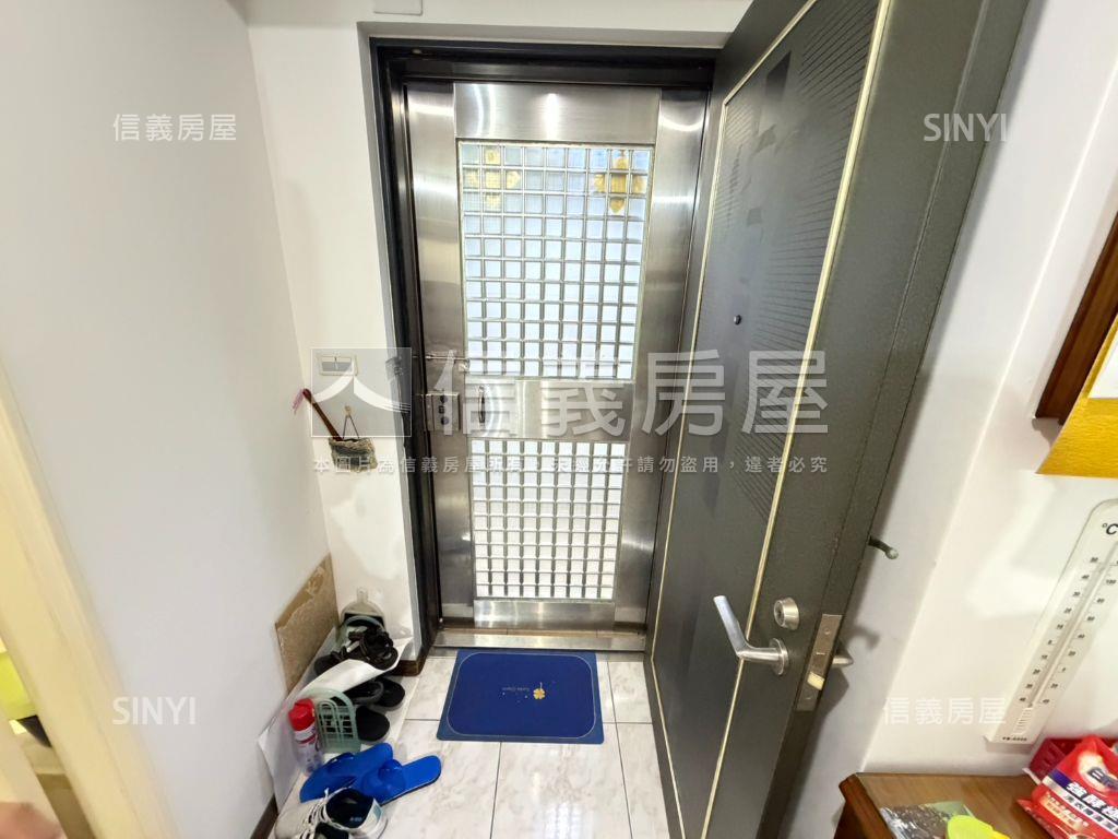 高湯屋電梯套房山景美屋房屋室內格局與周邊環境