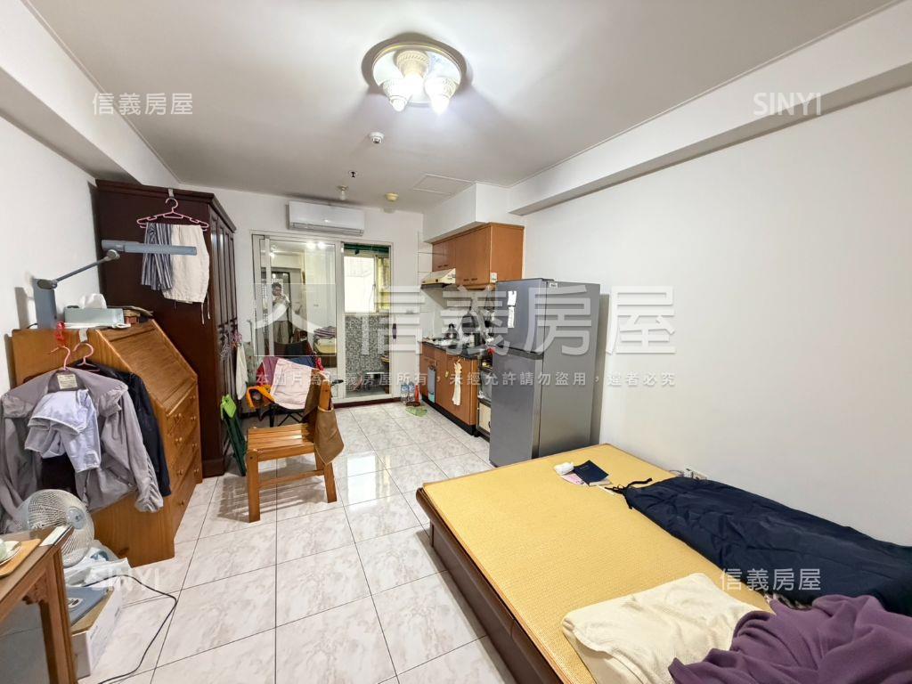 高湯屋電梯套房山景美屋房屋室內格局與周邊環境