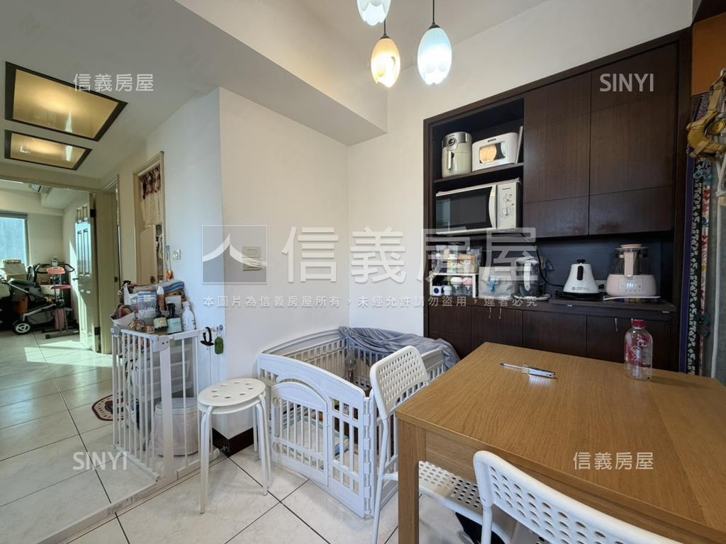 台北新境採光三房房屋室內格局與周邊環境