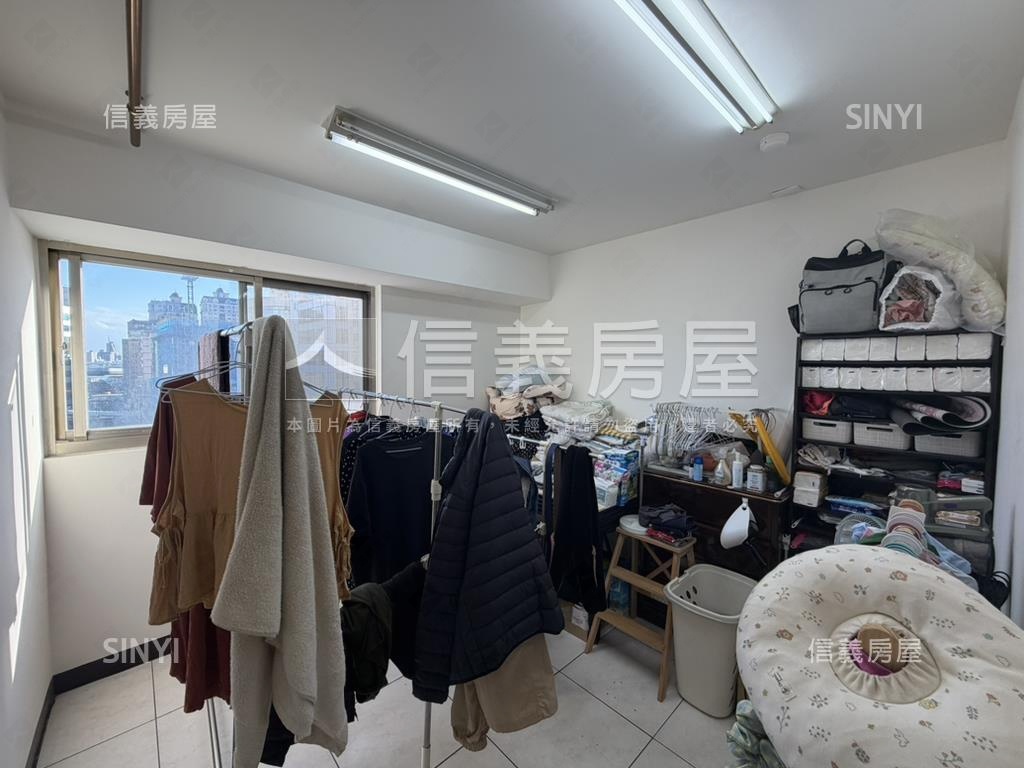 台北新境採光三房房屋室內格局與周邊環境