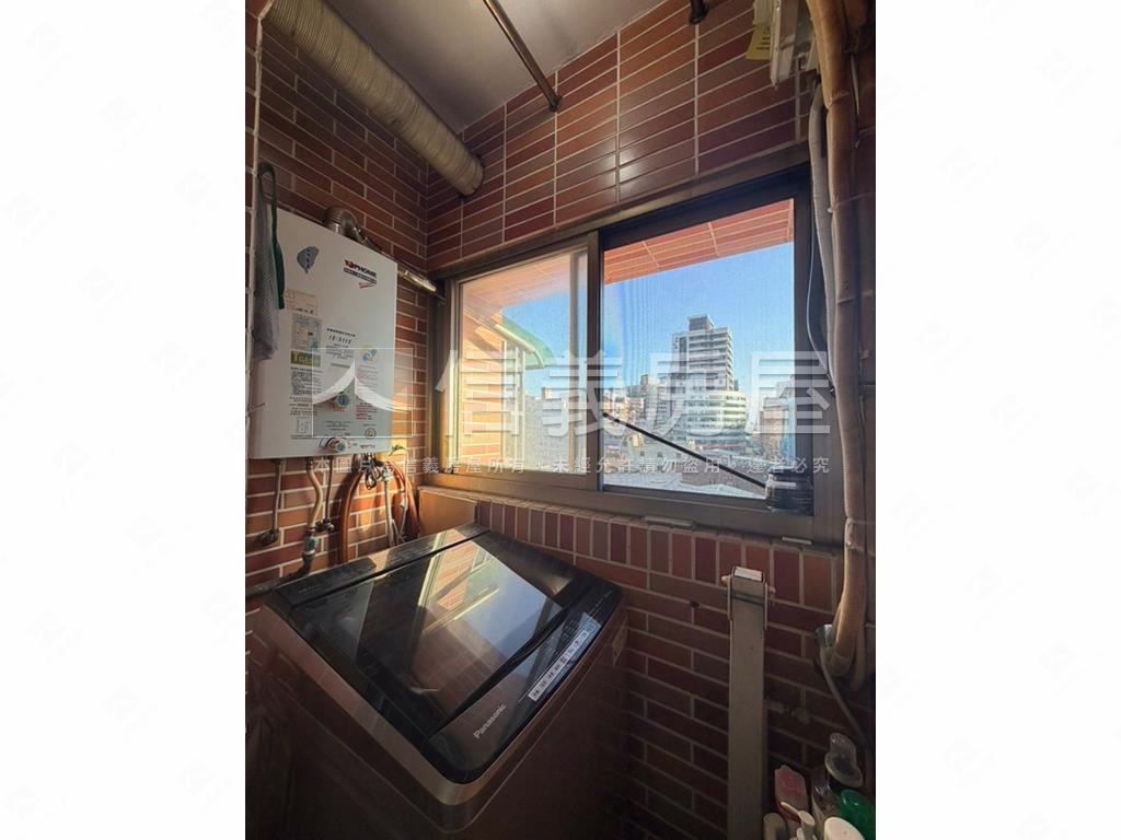 台北新境採光三房房屋室內格局與周邊環境