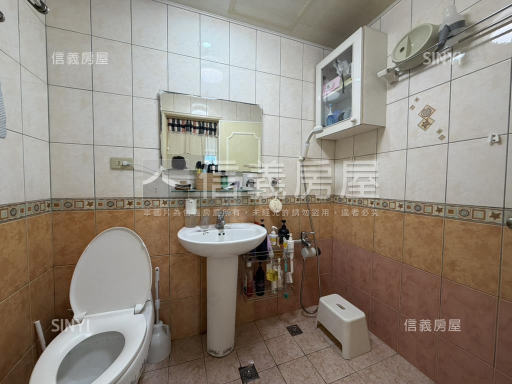 台北新境採光三房房屋室內格局與周邊環境