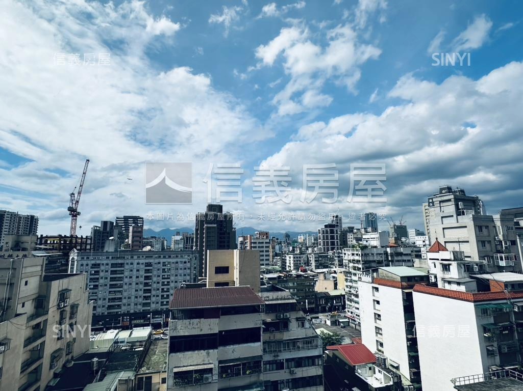 אֵל採光兩房附平面車位房屋室內格局與周邊環境