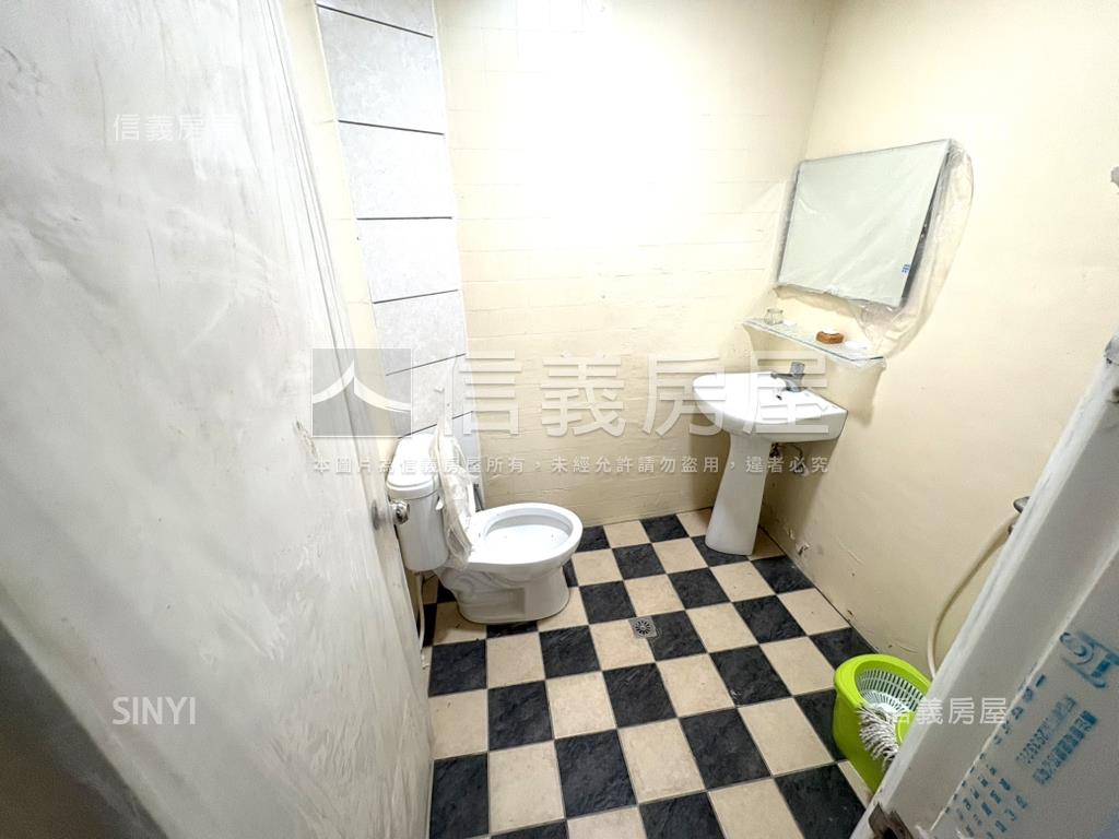三重屋況美一樓方正免整理房屋室內格局與周邊環境