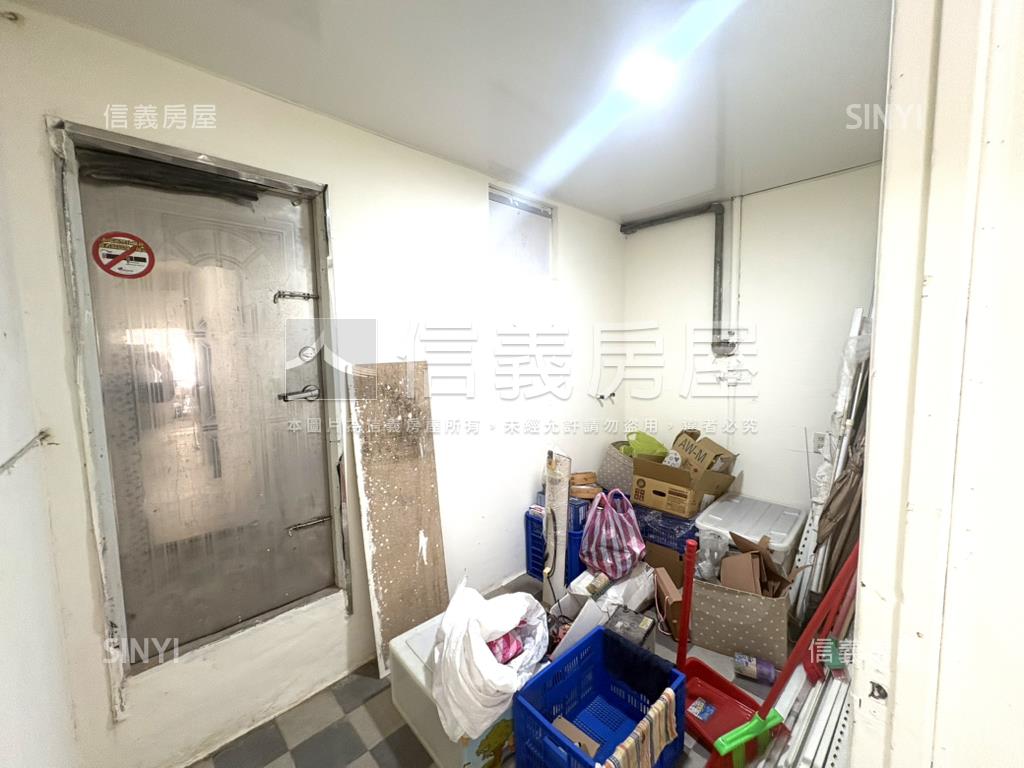 三重屋況美一樓方正免整理房屋室內格局與周邊環境