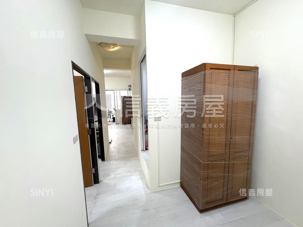 三重屋況美一樓方正免整理房屋室內格局與周邊環境