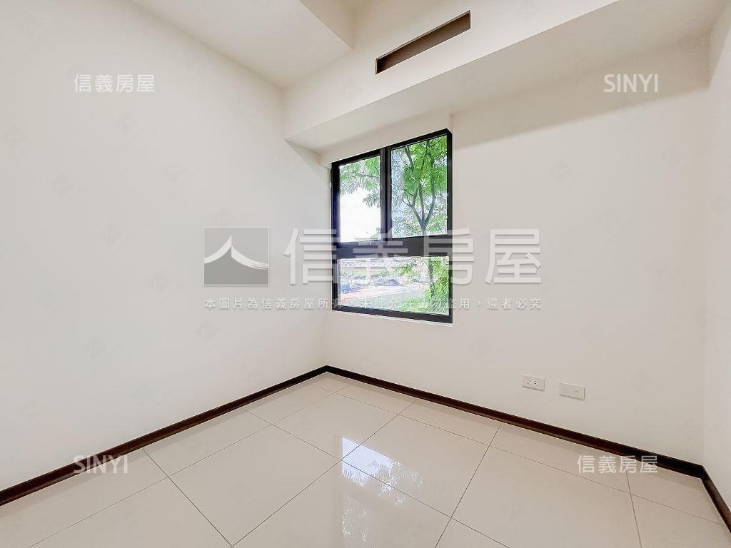 朝南稀有釋出輕裝潢大三房房屋室內格局與周邊環境